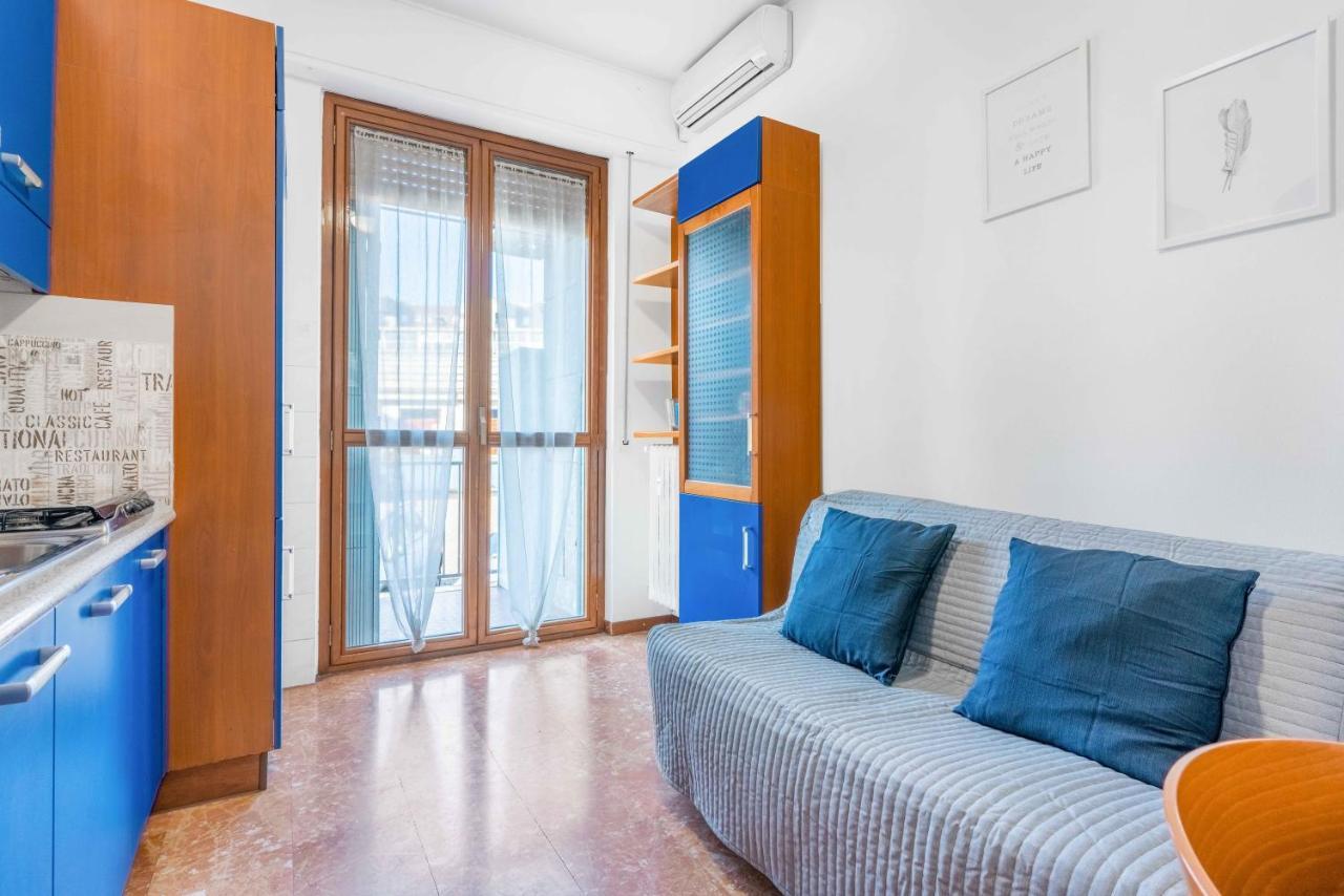 Ferienwohnung Zona Navigli - Smart House Con Tv 50 E Fast Wifi Mailand Exterior foto