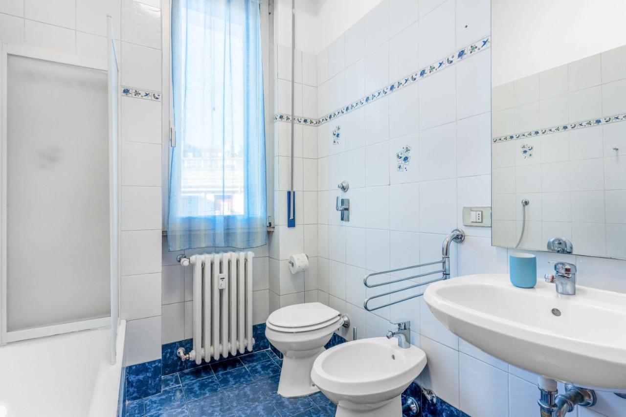 Ferienwohnung Zona Navigli - Smart House Con Tv 50 E Fast Wifi Mailand Exterior foto